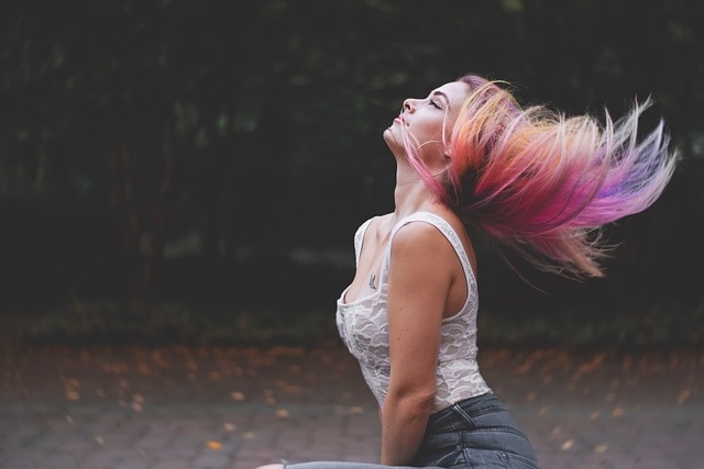 Quelle cure pour faire pousser les cheveux ?